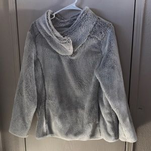 Super Soft!!!! Sherpa pullover!